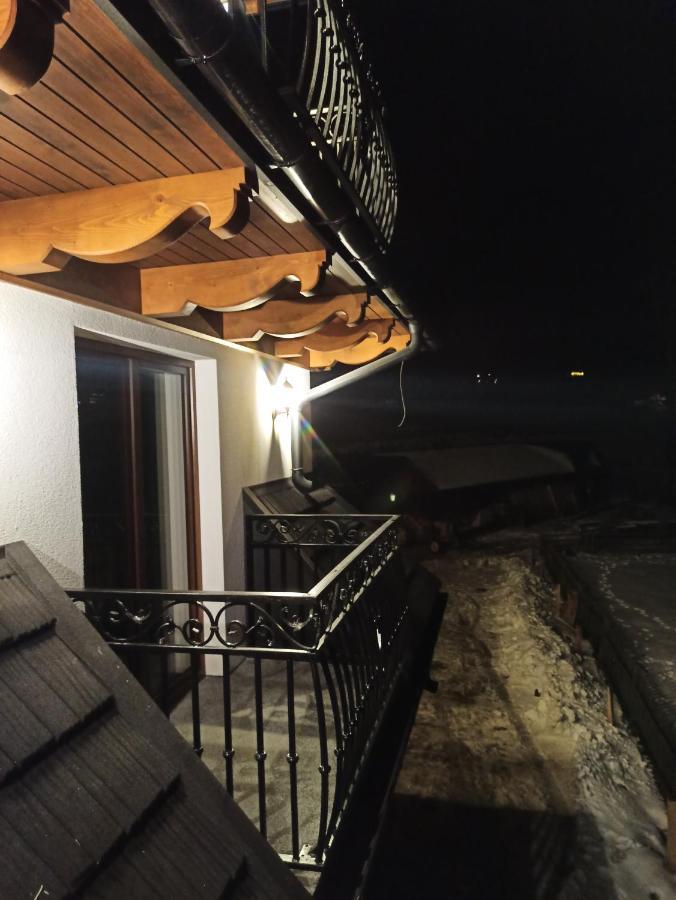 Willa Taterniok - Pokoje Z Widokiem Na Tatry Czarna Gora Exterior photo